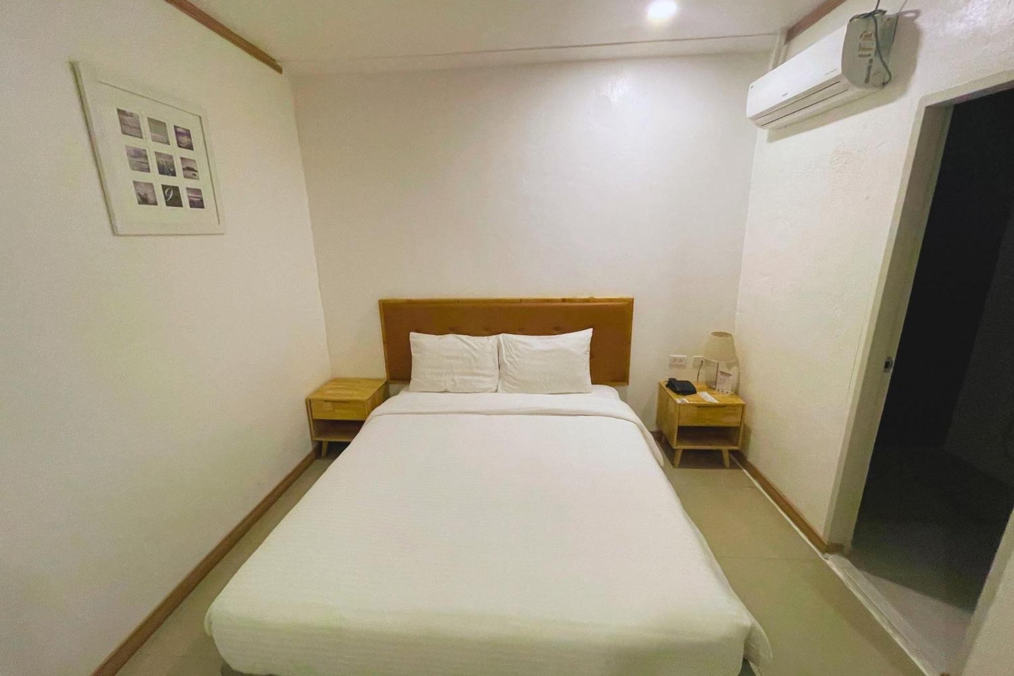 Hotel Halo Angeles City Номер фото