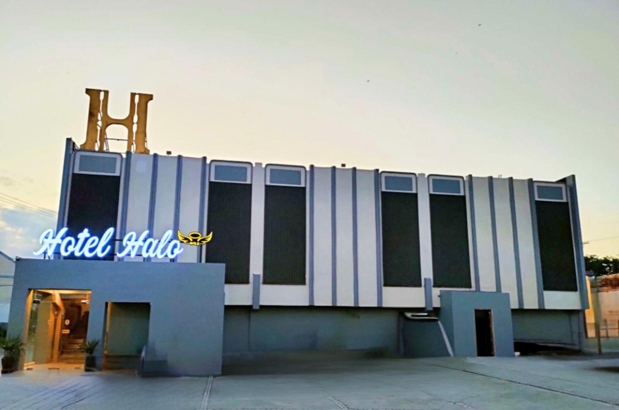 Hotel Halo Angeles City Екстер'єр фото