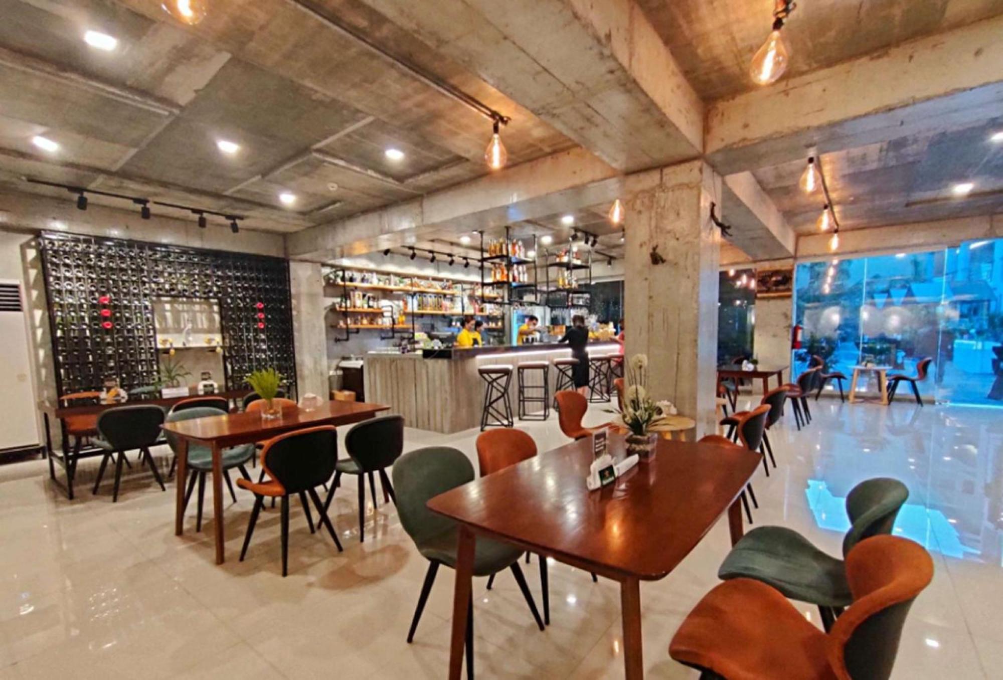 Hotel Halo Angeles City Екстер'єр фото